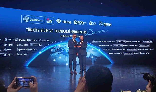 Bilim Üssü'ne 'Uzun Soluklu Emek' ödülü