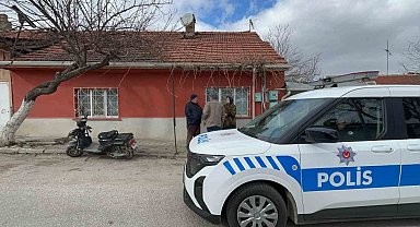 Bir hafta önce hayatını kaybeden 67 yaşındaki adamı fareler yedi