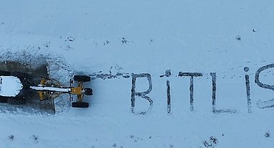 Bitlis'te 306 köy yolu ulaşıma kapandı