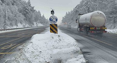Bolu Dağı geçişinde ulaşım rahat sağlanıyor