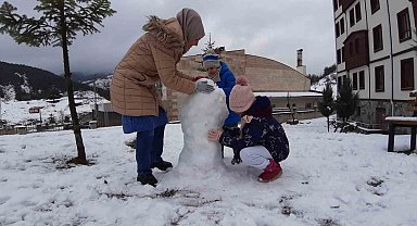 Bolu'nun 3 ilçesinde taşımalı eğitime kar engeli