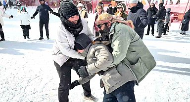 Bu kez karın tadını gazeteciler çıkardı