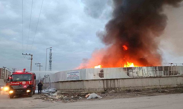 Bursa'da çöp toplama merkezinde yangın