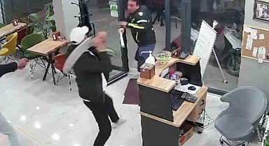 Büyükçekmece'de lokantada palalı, silahlı kavga kamerada: 2 yaralı