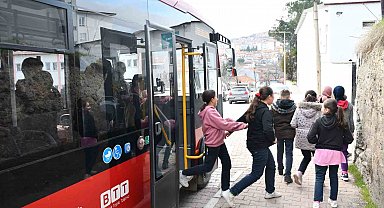 Büyükşehir, öğrenciler için seferber oldu