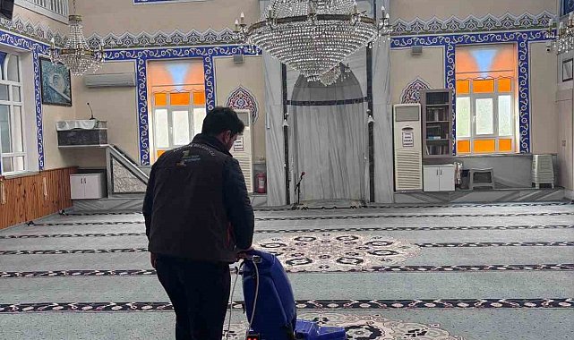 Camilerde Ramazan hazırlığı