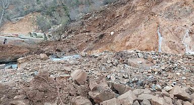 Çamlıkaya HES Tüneli heyelan nedeniyle ulaşıma kapandı