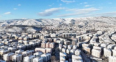 Çankırı'da kar manzarası dronla havadan görüntülendi