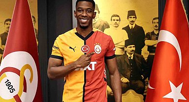 Carlos Cuesta, Galatasaray'ın 8. Kolombiyalı futbolcusu oldu