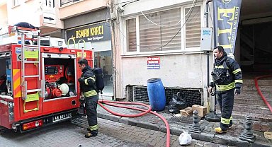 Çatı yangını itfaiyeyi seferber etti