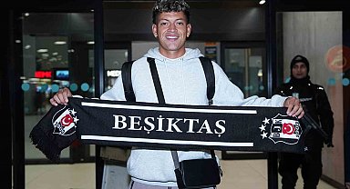 CD La Equidad Teknik Direktörü Alexis Garcia, eski oyuncusu Elan Ricardo'yu anlattı