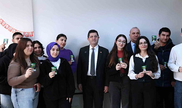 Çekmeköylü on bin öğrenciye ücretsiz dijital dershane