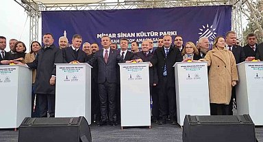 CHP Genel Başkanı Özel, nikah salonunun temelini attı