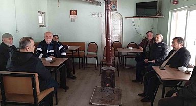 Çiftçiler meyve ve sebzelere zarar veren hastalıklara karşı bilgilendirildi