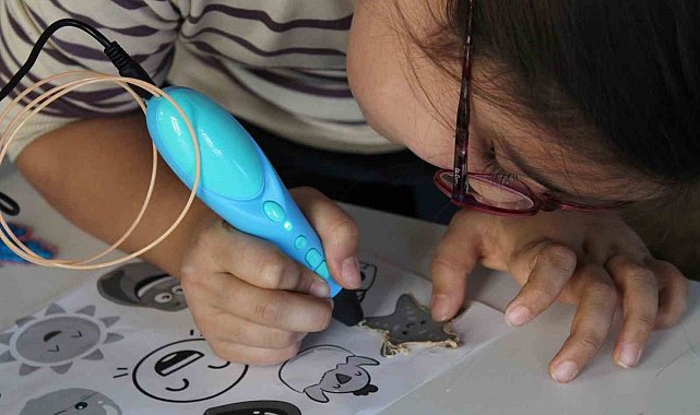 Çocuklar; 'Kütüphane Yarıyıl Programı'nda eğitici ve eğlendirici etkinliklere katıldı