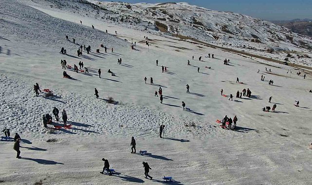 Çocuklar tatilin son gününde Hazarbaba'da doyasıya eğlendi