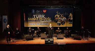 Çorum'da Türk Sanat Müziği konseri ile kulakların pası silindi