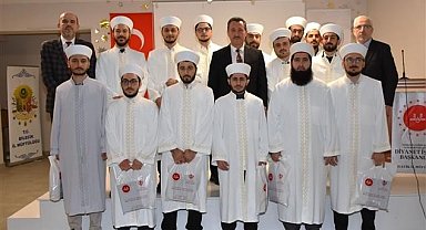 Cübbe sarık giyme töreninde gurur dolu anlar yaşandı