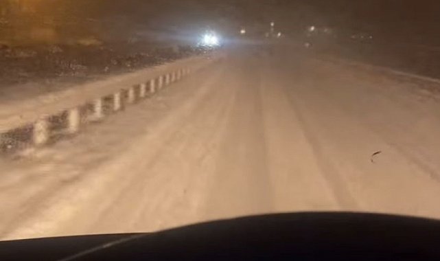 D-100 karayolunda yoğun kar yağışı