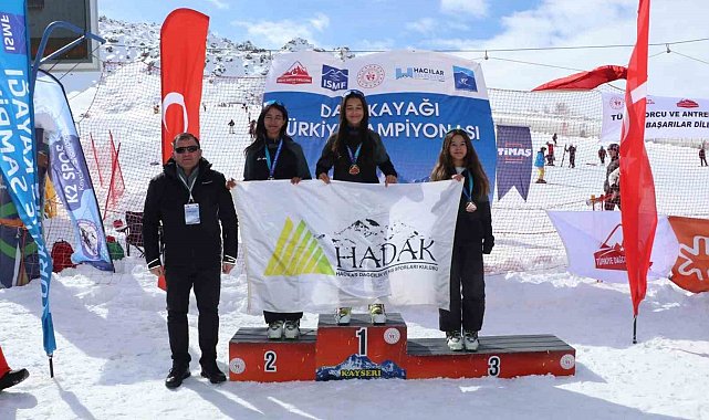 Dağ Kayağı Gençler ve Büyükler Türkiye Şampiyonası Kayseri'de yapıldı