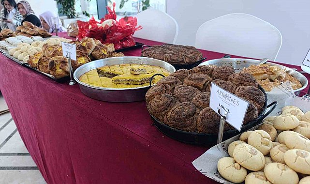 Damak çatlatan lezzetlerin vazgeçilmezi 'Afyon Haşhaşı' tanıtıldı