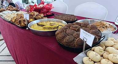 Damak çatlatan lezzetlerin vazgeçilmezi 'Afyon Haşhaşı' tanıtıldı