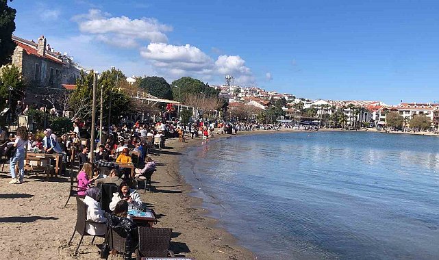 Datça'da festival yoğunluğu sahillere taştı