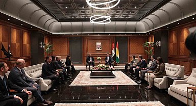 DEM Parti İmralı Heyeti, IKBY Başbakanı Barzani ile görüştü