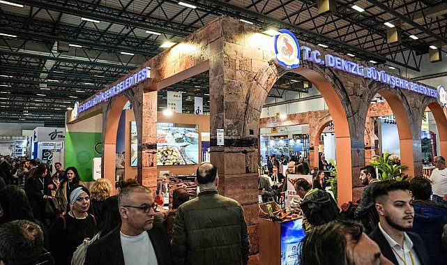 Denizli Büyükşehir EMİTT'e damgasını vurdu