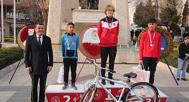 Denizli'de Atatürk Yol Koşusu yapıldı