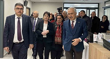 Depreme karşı yenilenen İÜ İstanbul Tıp Fakültesi Çocuk Sağlığı ve Hastalıkları Binası'nın açılışı yapıldı