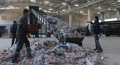 Devlet desteğiyle Türk mühendisleri geliştirdi: Plastik atıklar ekonomiye kazandırılıyor
