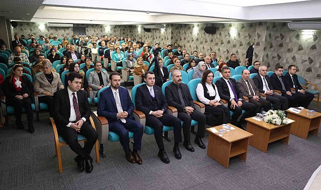 Dijital okuryazarlık ve dijital iletişim becerileri eğitimi sona erdi