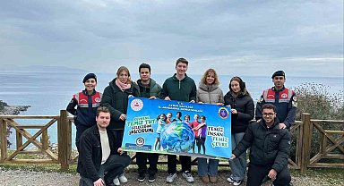 Dilek Yarımadası'nda vatandaşlara doğa sevgisi anlatıldı