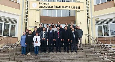 Din Öğretimi Genel Müdür Yardımcısı Özkan'dan Bayburt Anadolu İmam Hatip Lisesine ziyaret