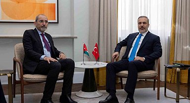 Dışişleri Bakanı Fidan, Ürdünlü mevkidaşı Safadi ile görüştü