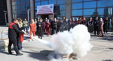 Diyarbakır'da 10 bin sağlık personeline yangın eğitimi