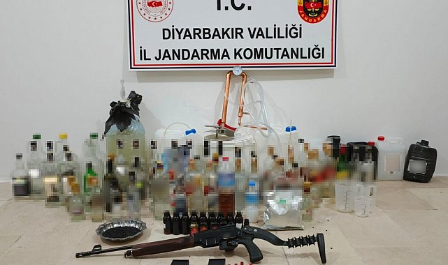 Diyarbakır'da 60 litre sahte alkol ele geçirildi