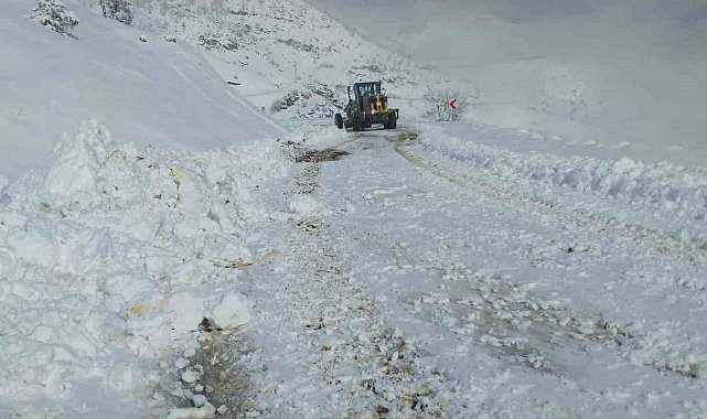 Diyarbakır'da bin 879 kilometrelik yol ulaşıma açıldı