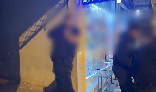 Diyarbakır'da horoz dövüşü yapılan mekana baskın: 8 gözaltı, 450 bin lira ceza