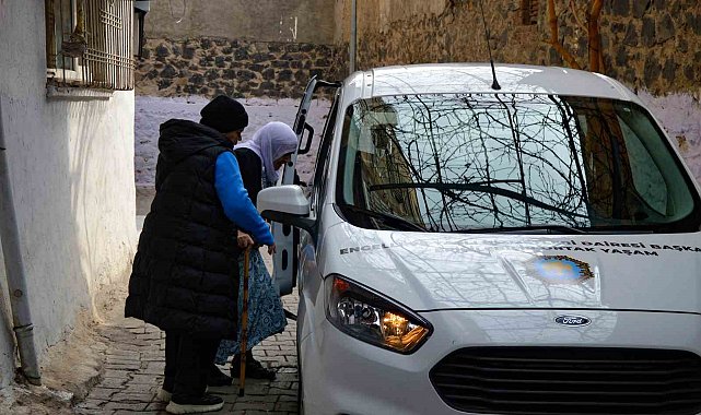Diyarbakır'da kanser hastalarına "sosyal taksi" desteği