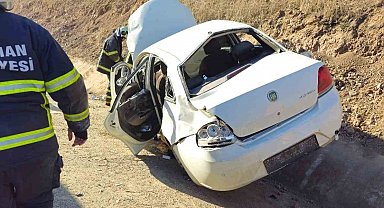 Diyarbakır'da otomobil takla attı: 6 yaralı