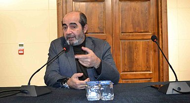 Dr. Öğretim Üyesi Ömer Demirbağ, öğrencilere Mevlana'yı anlattı