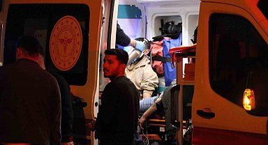 Dumanların kapladığı 7 katlı rezidansta korku dolu anlar yaşandı