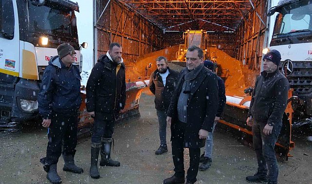 Düzce'de kar timleri kontak kapatmıyor