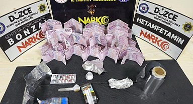 Düzce'de uyuşturucu tacirleri yakalandı