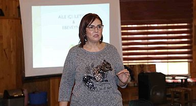 Ebeveyn-çocuk ilişkisi, çocukların geleceğinde önemli rol oynuyor