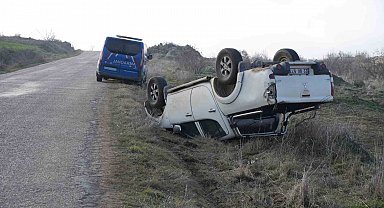 Edirne'de kontrolden çıkan pikap takla attı: 1 yaralı