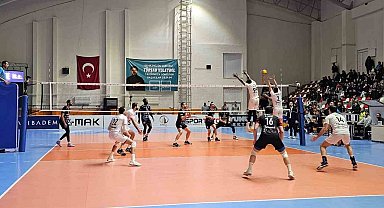 Efeler Ligi: TÜRŞAD: 1 - Bursa Büyükşehir Belediyespor: 3