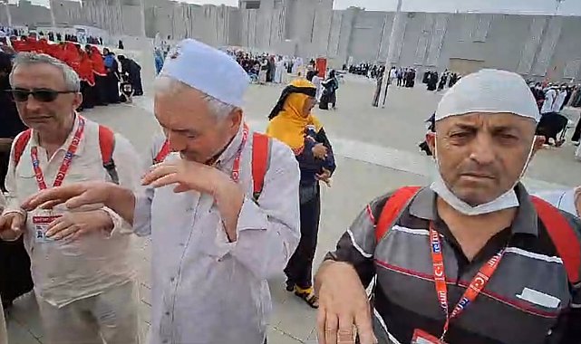 Eğirdirli umre kafilesi, Arafat'ta Eğirdir Gölü için yağmur duası etti